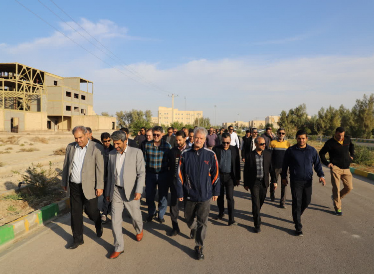 همایش پیادهروی به مناسبت گرامیداشت هفته بسیج