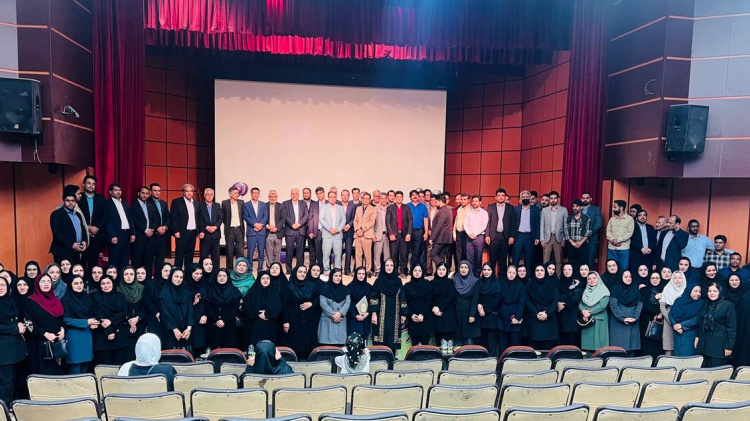 مراسم تجلیل از معلمان مجتمع آموزشی دانشگاه زابل برگزار شد